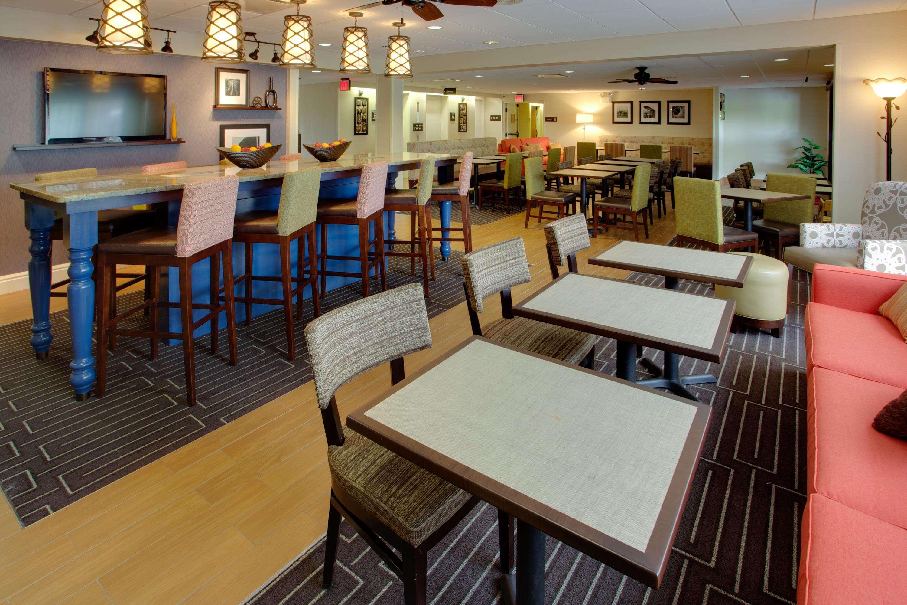 Hyatt Regency Pittsburgh International Airport Hotel