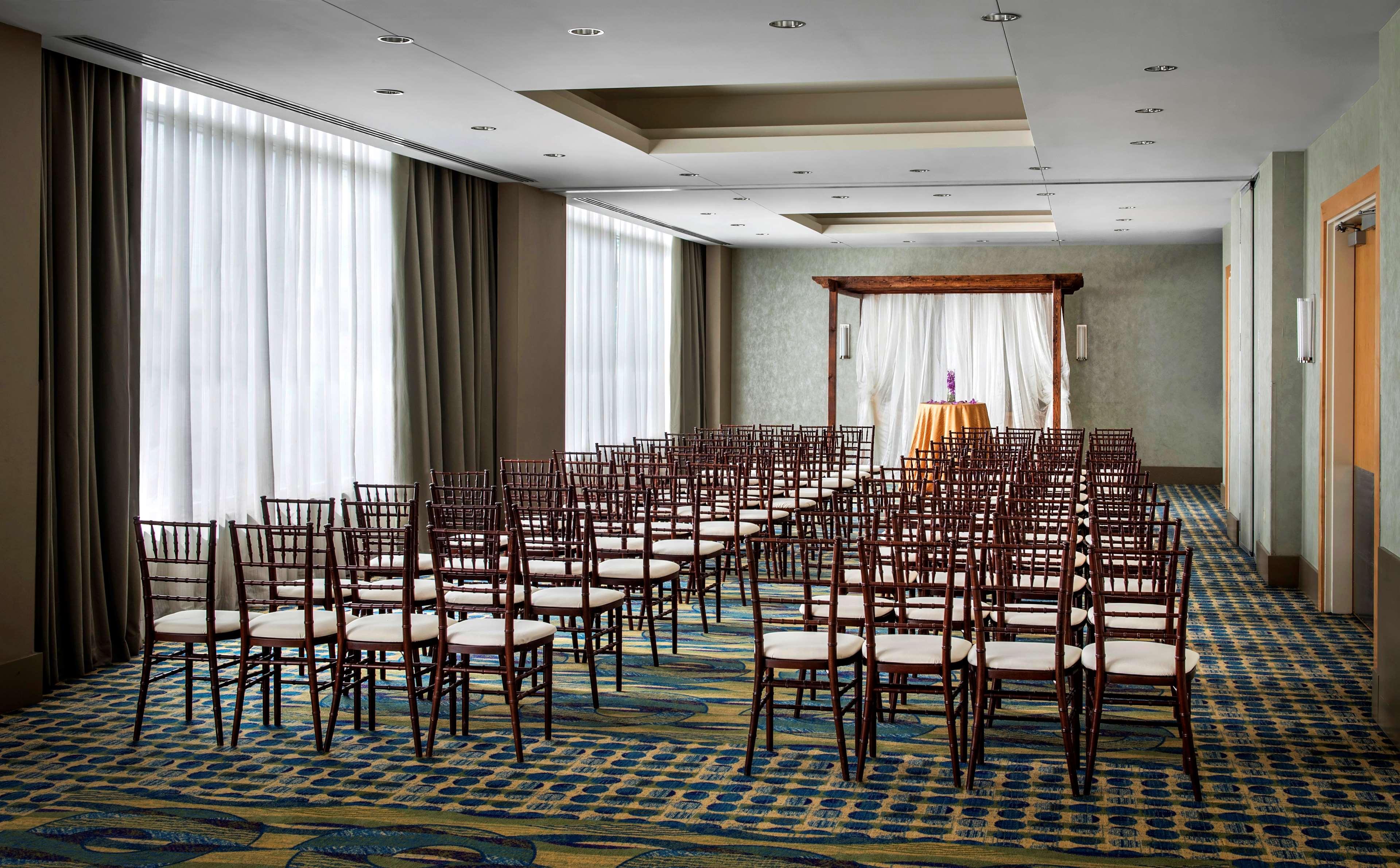 Hyatt Regency Pittsburgh International Airport 4* Clinton