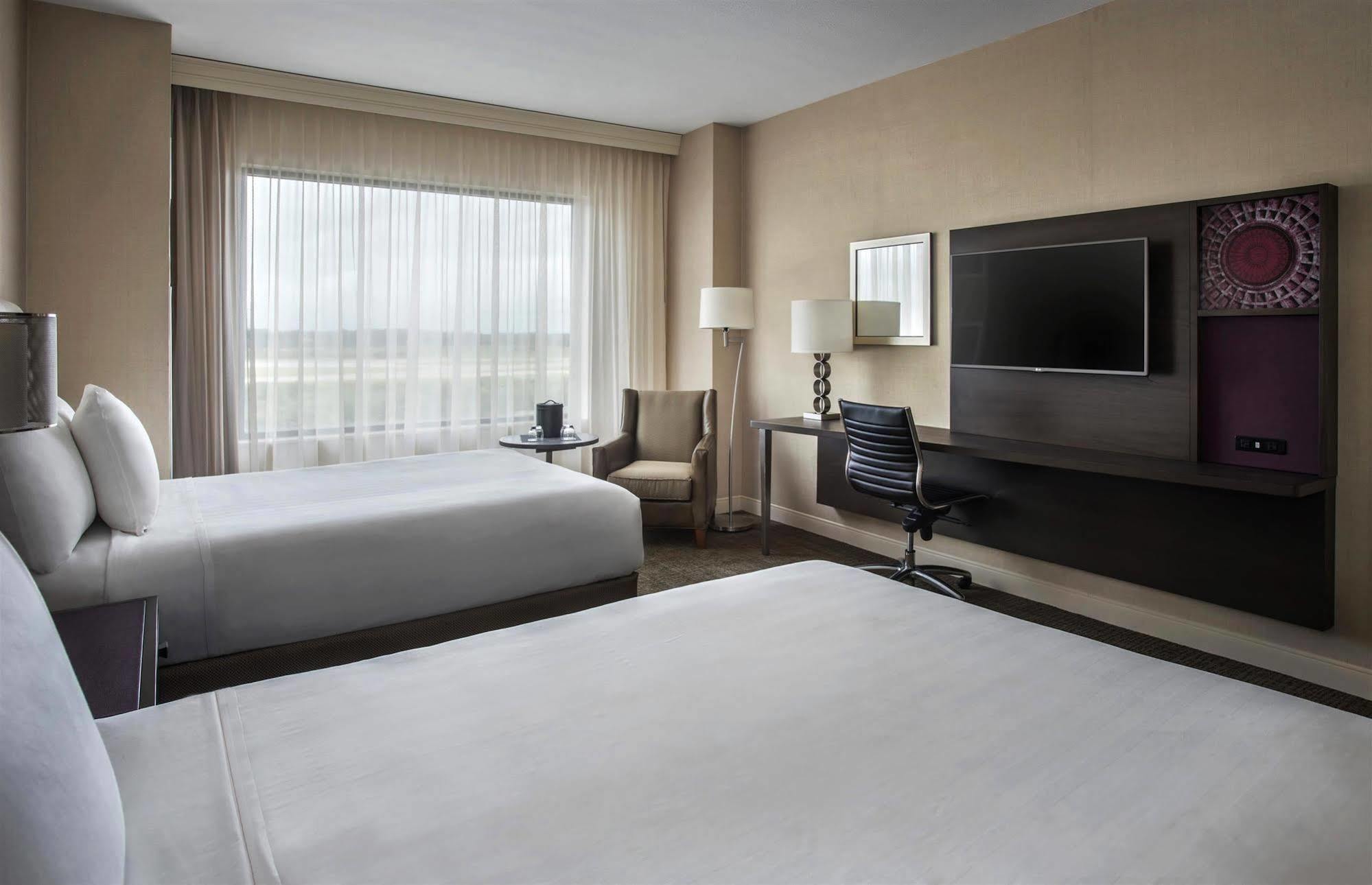 Hyatt Regency Pittsburgh International Airport Clinton