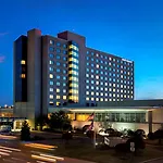 Hyatt Regency Pittsburgh International Airport