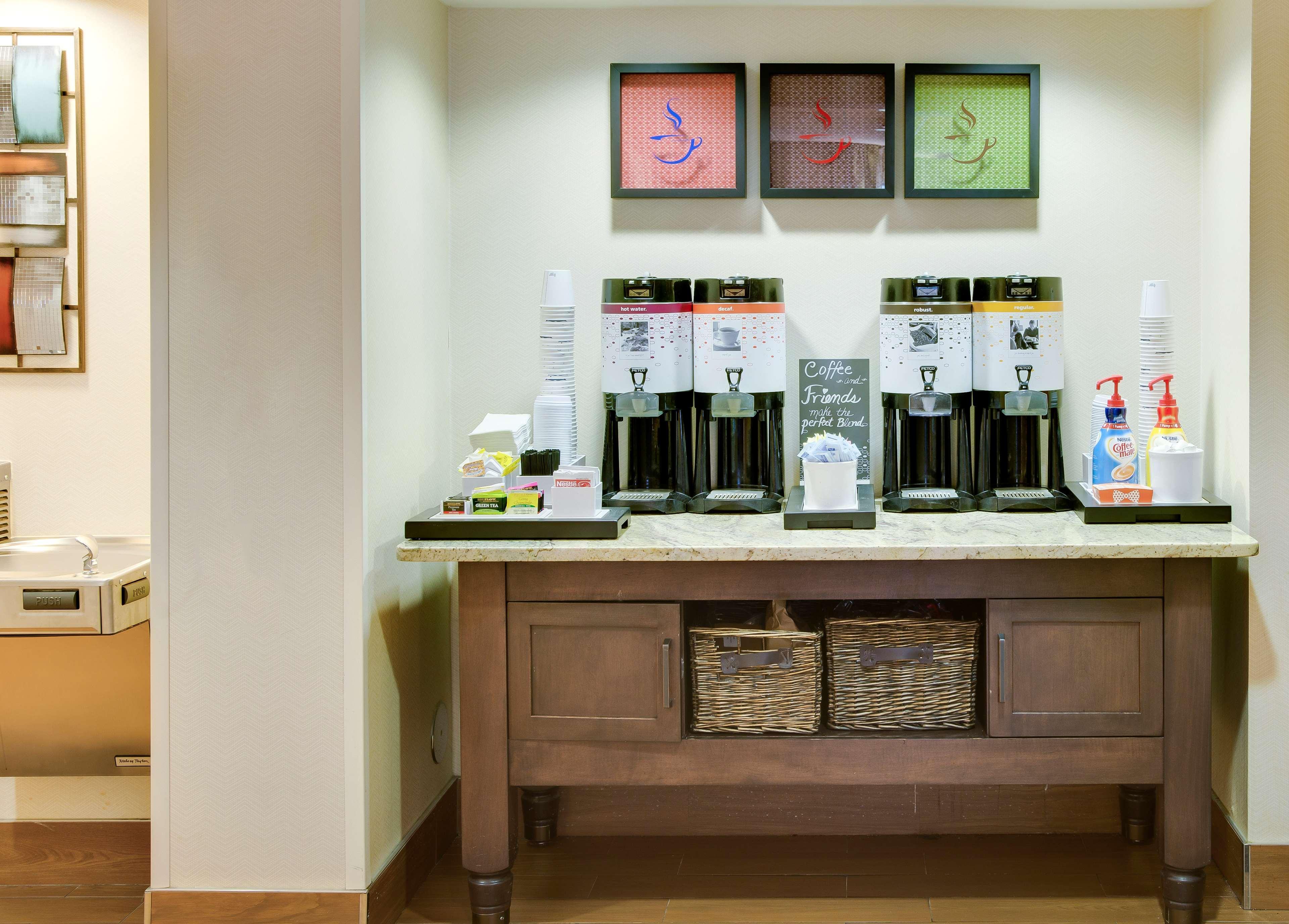 Hotel Hyatt Regency Pittsburgh International Airport 4*