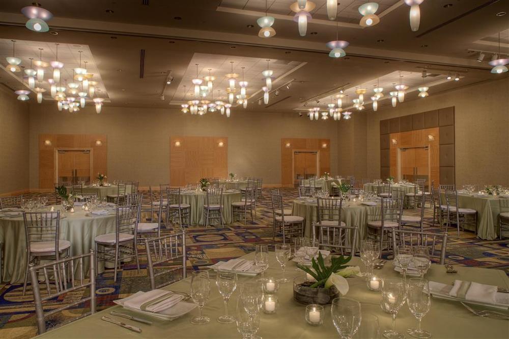 Hyatt Regency Pittsburgh International Airport